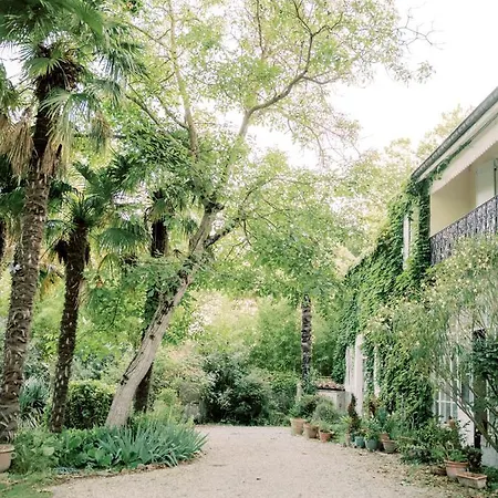 Апартаменты Chateau Saint-joseph, Grand 4 Etoiles En Pleine Nature *