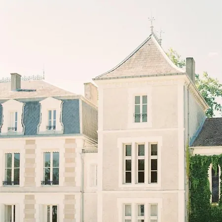 Апартаменты Chateau Saint-joseph, Grand 4 Etoiles En Pleine Nature *