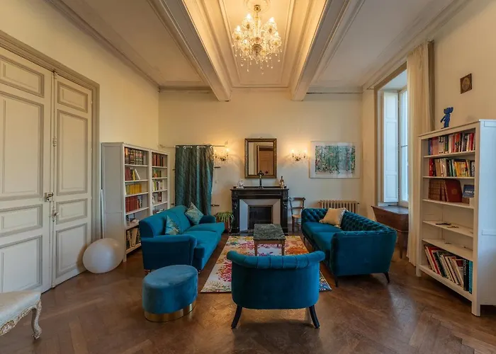Chateau Saint-joseph, Grand 4 Etoiles En Pleine Nature Mazerolles-du-Razes