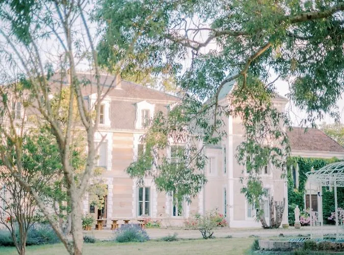 Chateau Saint-joseph, Grand 4 Etoiles En Pleine Nature Apartment *