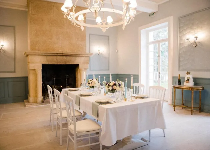 Chateau Saint-joseph, Grand 4 Etoiles En Pleine Nature Mazerolles-du-Razes