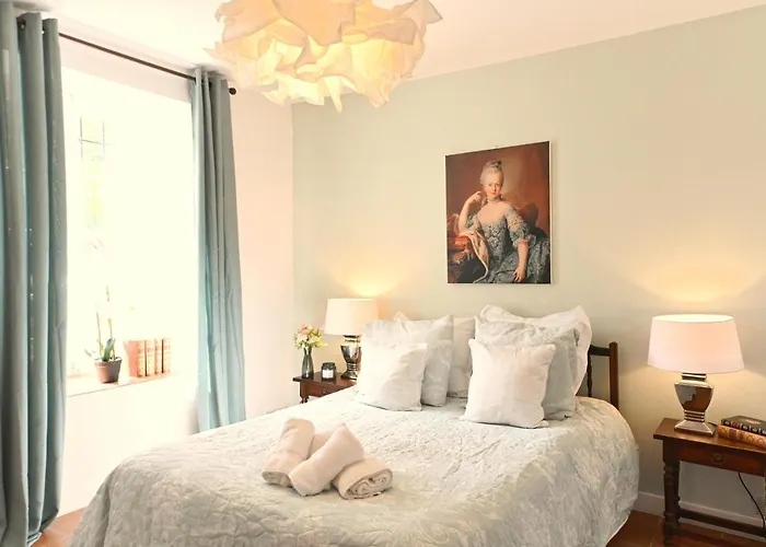 Apartment Chateau Saint-joseph, Grand 4 Etoiles En Pleine Nature Mazerolles-du-Razes