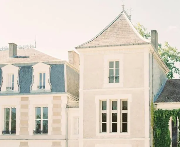 Apartment Chateau Saint-joseph, Grand 4 Etoiles En Pleine Nature *
